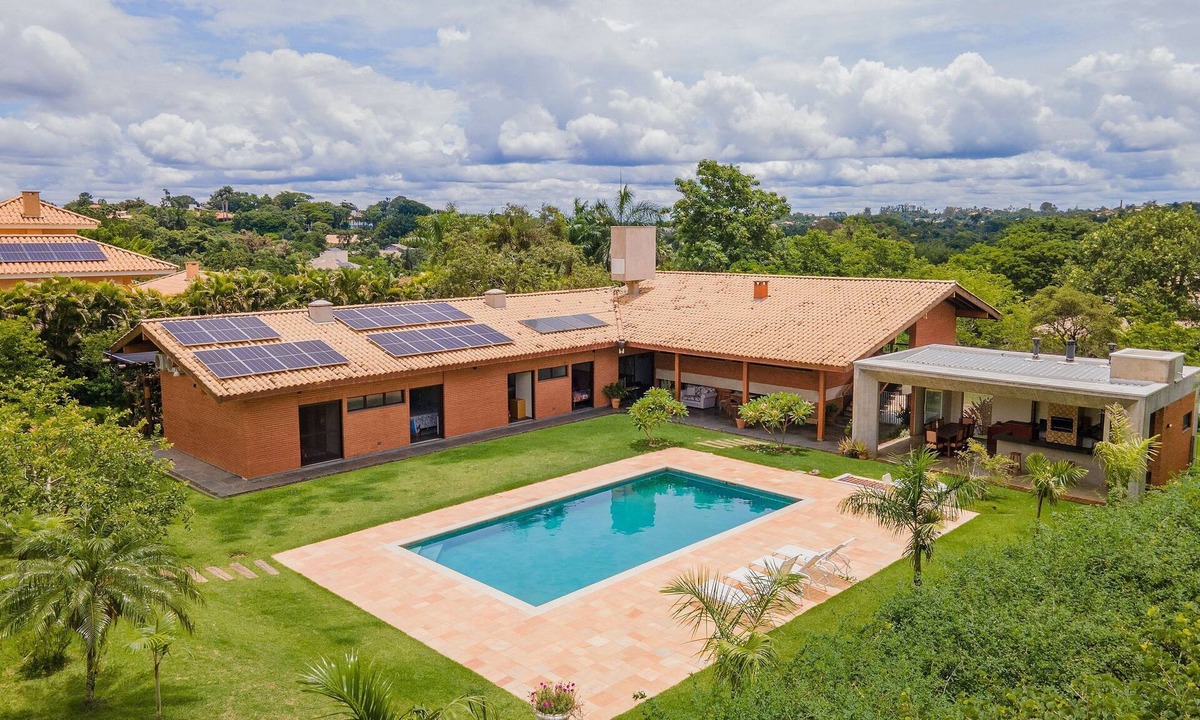 Itu Villa | Luxury House with Pool and 4 Suites in Itu