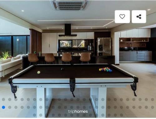 Ilheus House | Mansão 5 Suítes - Piscina - Cozinheira - até 16 pessoas - Praia Milionários - Ilheus