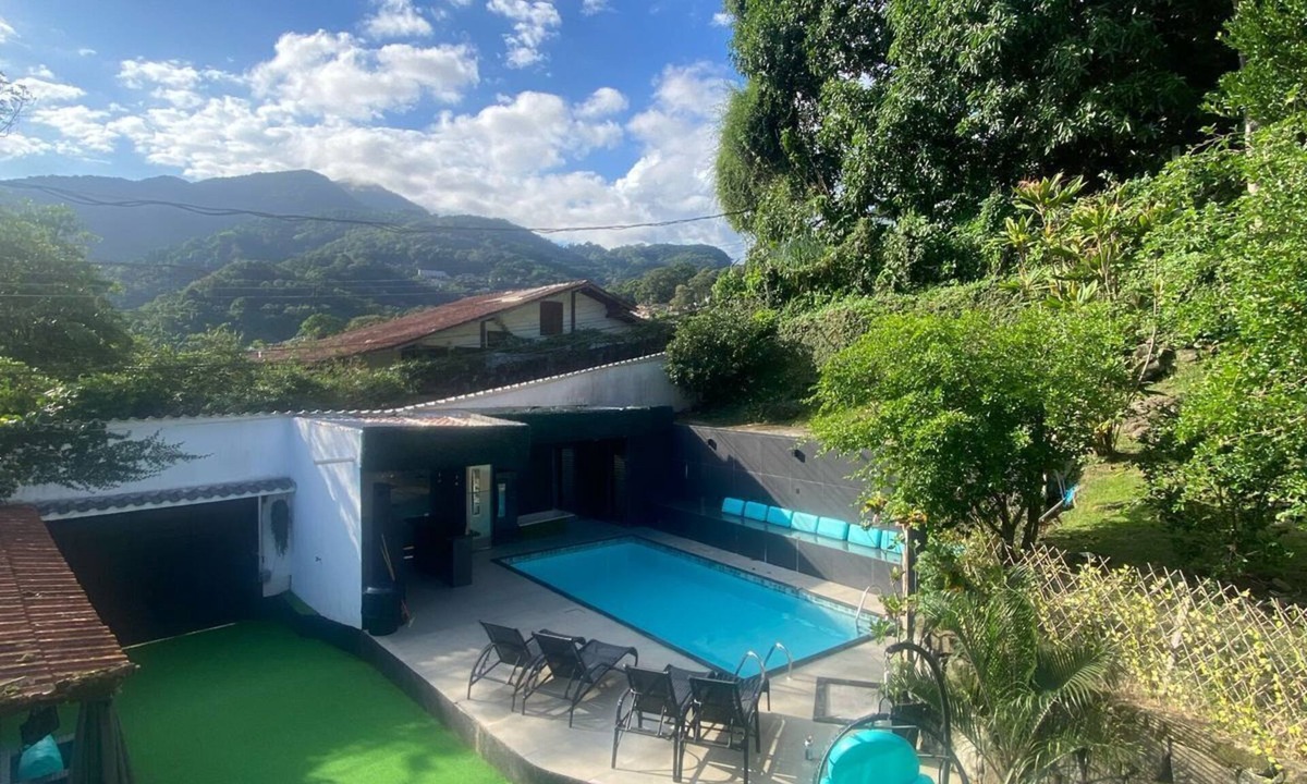 Itanhanga House | Mansion in Alto Barra da Tijuca, near Barra Beach and at the birthplace of Pedra da Gávea.