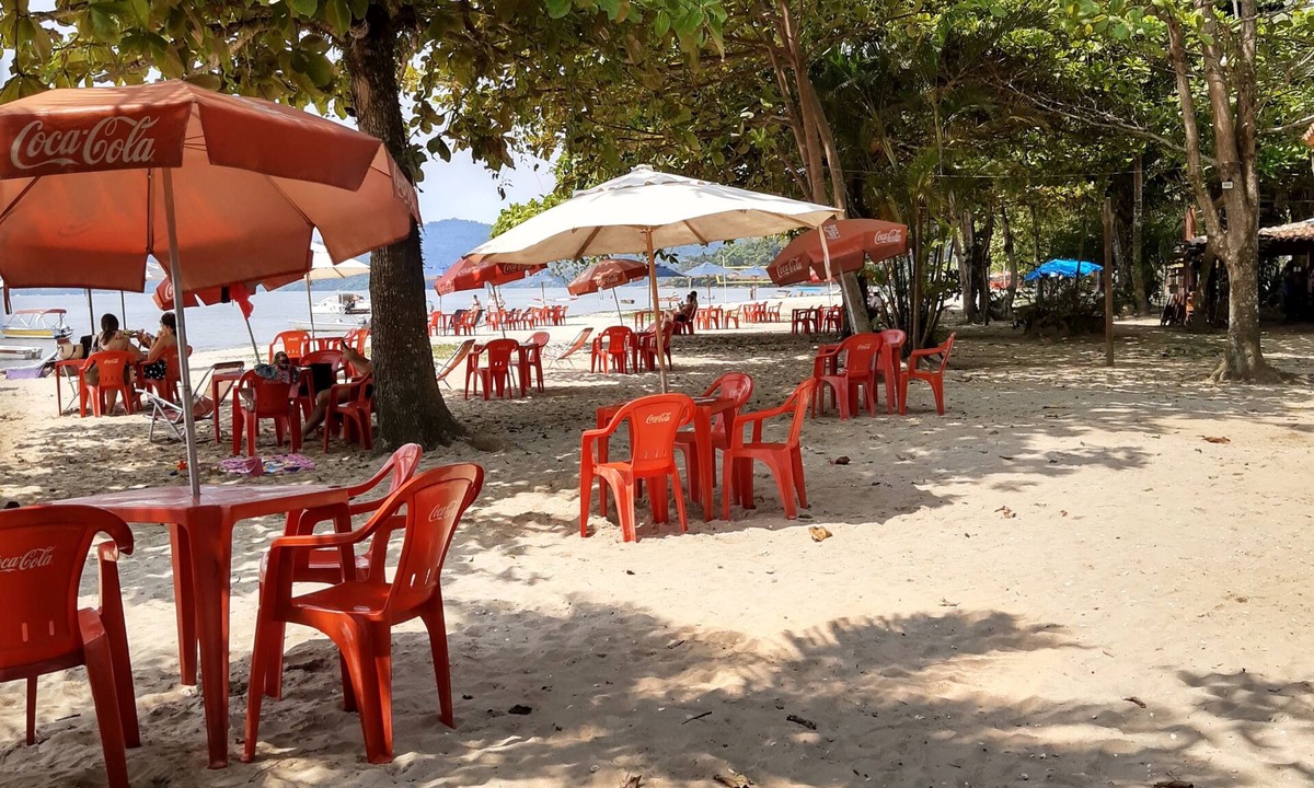 Jabaquara House | Maria Flor beach house in Paraty, 350 meters from Jabaquara beach, 2 bedrooms, 4 beds.