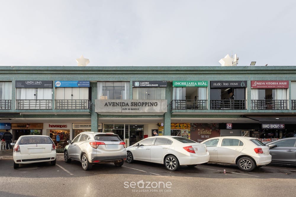 Sudoeste e Octogonal Apartment | Modern apt in Sudoeste w/A/C & Wi-fi Cls0101
