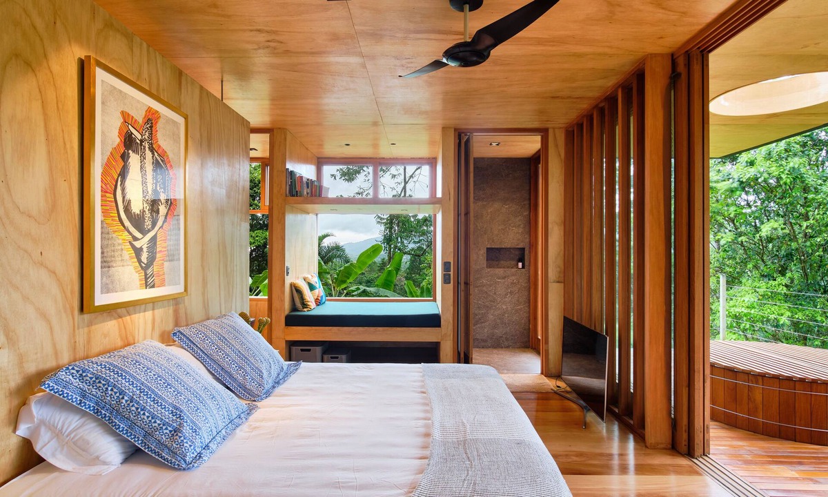 Downtown Ubatuba Cabin | Modern Cabin in a Reserve - Jaguatirica