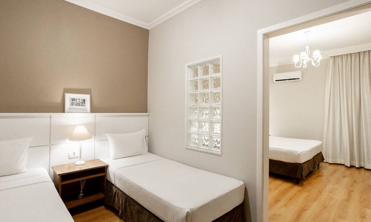 Centro Hotel | Modern Central Stay in Ponta Grossa | Comfort, Dining & Business Ready Amenities