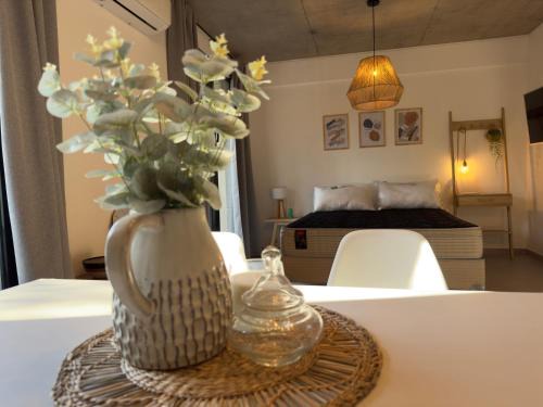 Flores Apartment | Modern Luxury - Industrial design & comfy all year
