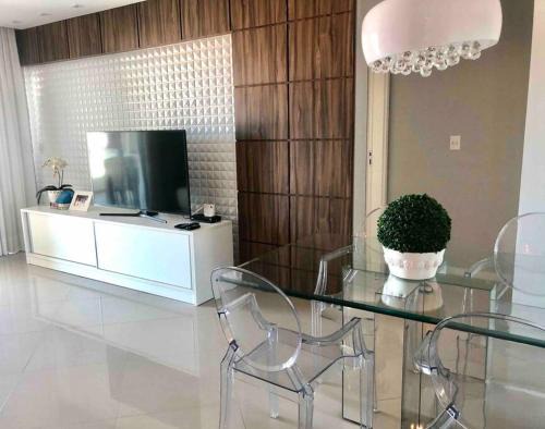 Bombas Apartment | Muito confortável, vista do mar, todo climatizado
