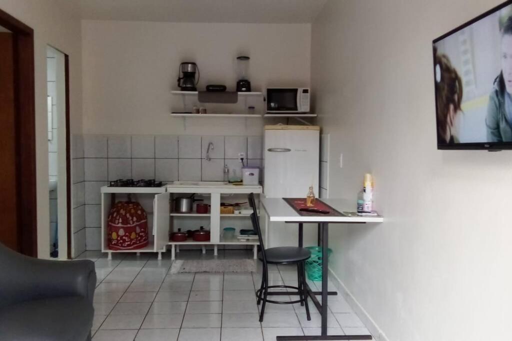 Maria Luiza Apartment | N 04 - Apto Prático com 1 quarto com 2 camas solt, garagem