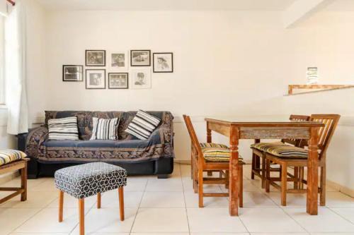 Foguete House | Nossa Casinha Pé na Areia