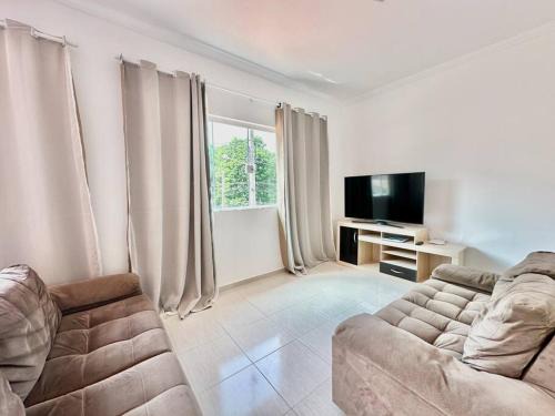 Portal da Olaria House | Novo Sobrado - 500m da Praia do Arrastão