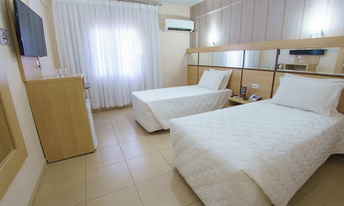 Foz do Iguacu City Centre Hotel | One Unit | Breakfast Included | Near Bird Park