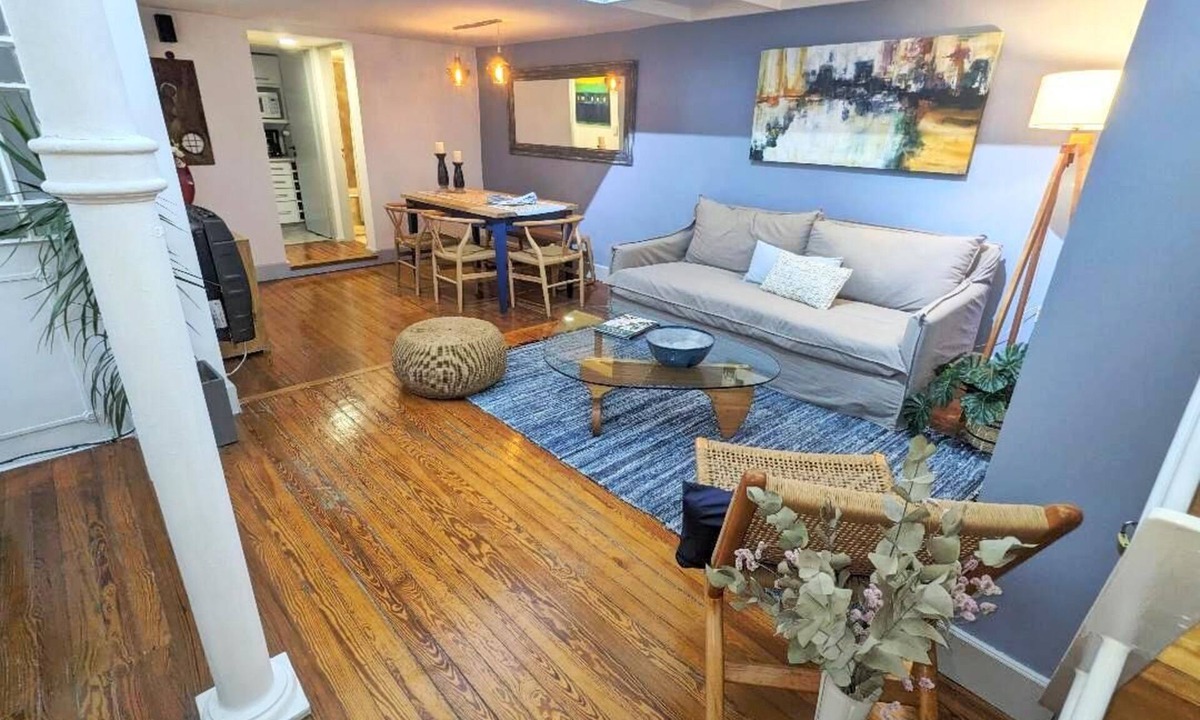 Palermo Condo | Owners Featured on HGTV - Spacious Palermo Soho Loft-Close to All!