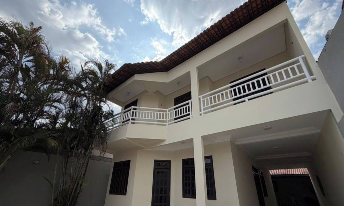Imperatriz Hotel | OYO Gratitud Home