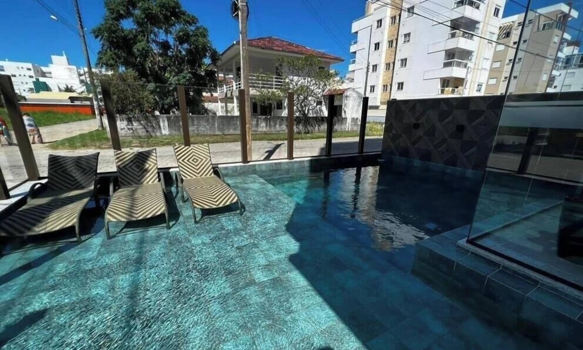 Governador Celso Ramos Apartment | Paradise in Palmas with Pool - 3 min walk to the beach