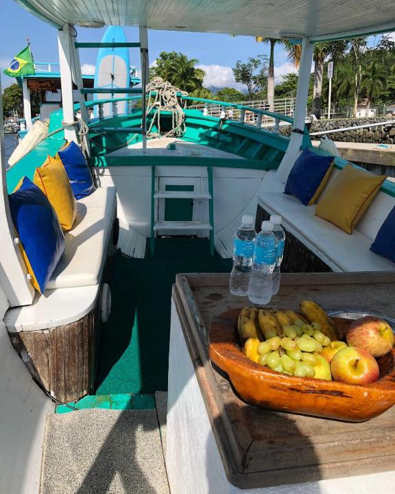 Historic Center Boat Rental | Passeio de Barco em Paraty
