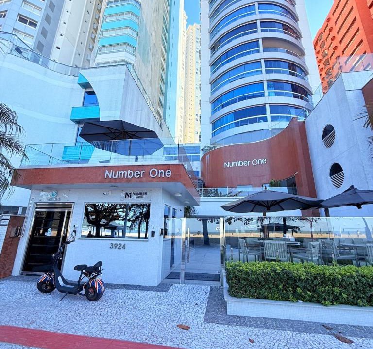 Barra Sul Apartment | Penthouse 500m² Av. Atlântica Frente Mar e Spa