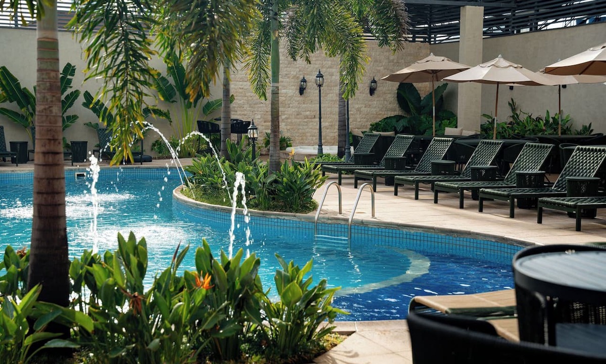 Foz do Iguacu City Centre Hotel | Perfect for Spa-Goers! Elegant Room in the Heart of Foz do Iguaçu