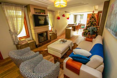 Bairro Lago Negro Hotel | Pousada Caminho dos Plátanos