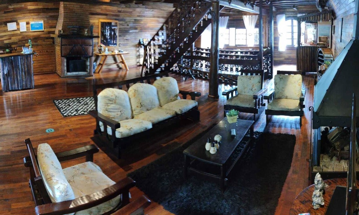 Bairro Lago Negro Hotel | Pousada Chalé das Neves