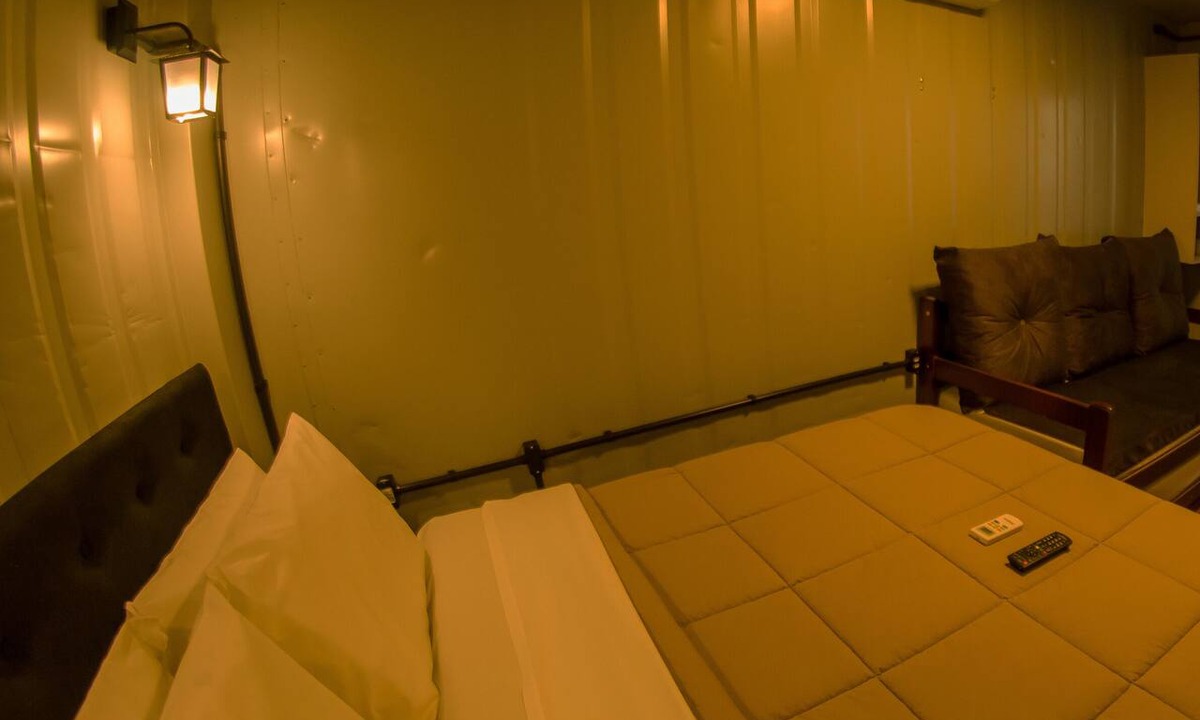Praia da Armacao do Itapocoroi Hotel | Pousada Costa Container