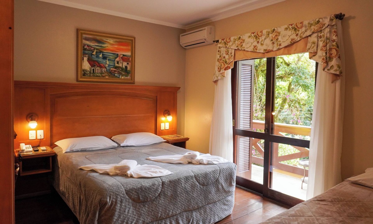 Vila Suica Hotel | Pousada das Papoulas