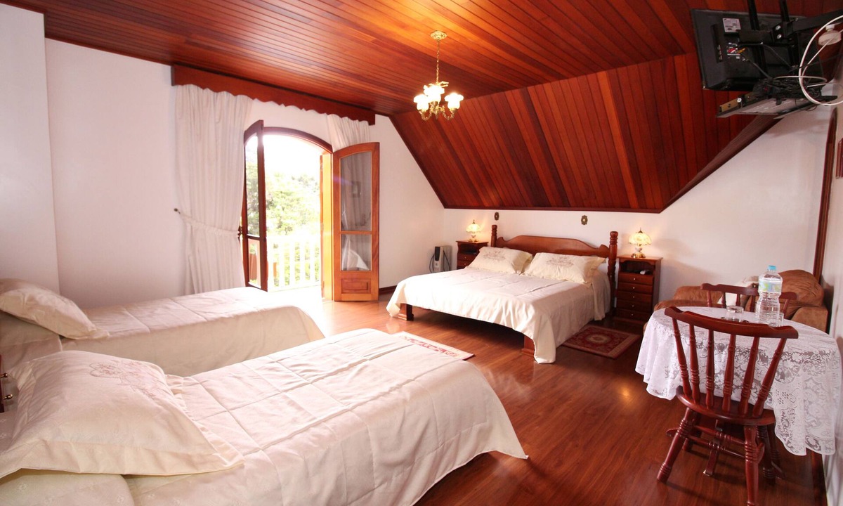 Vila Britania Hotel | Pousada Recanto Paulista