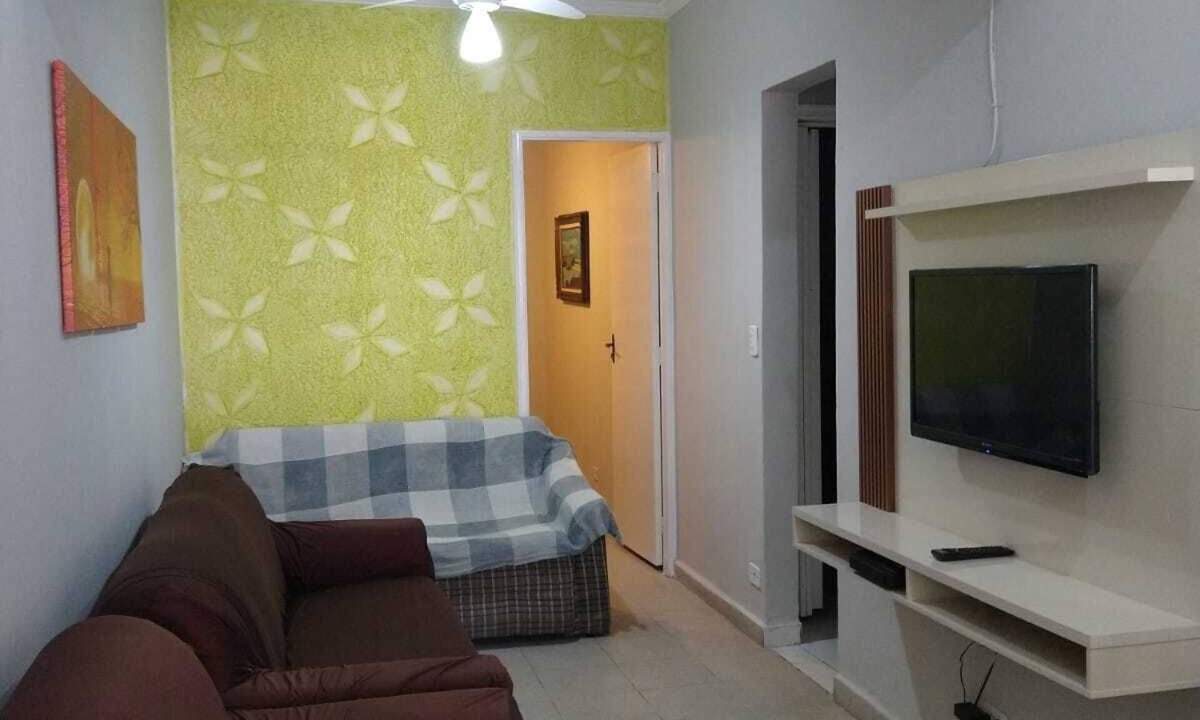 Tupi House | PRAIA GRANDE: Comfortable 3-bedroom beach house, well located near the sea.