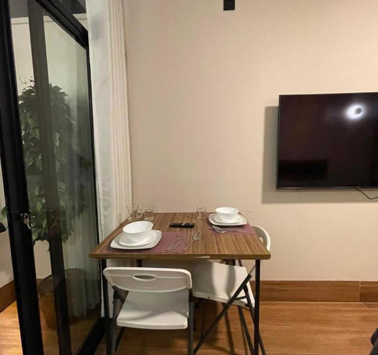 Lavras House | Quarto Casal no coração da cidade, UFLA- UNILAVRAS, prox restaurantes e padaria