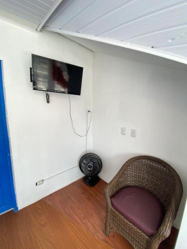 Cajuru House | Quarto Duplo Casal Jd Botânico