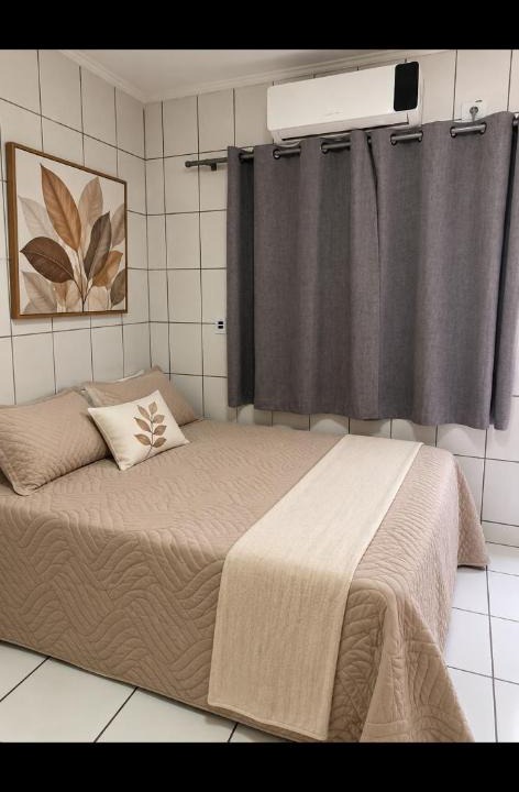 Ponta Pora Apartment | Quarto kitnet n 02 completo, banheiro, cozinha e garagem Apenas 1 quarto com 1 cama de casal