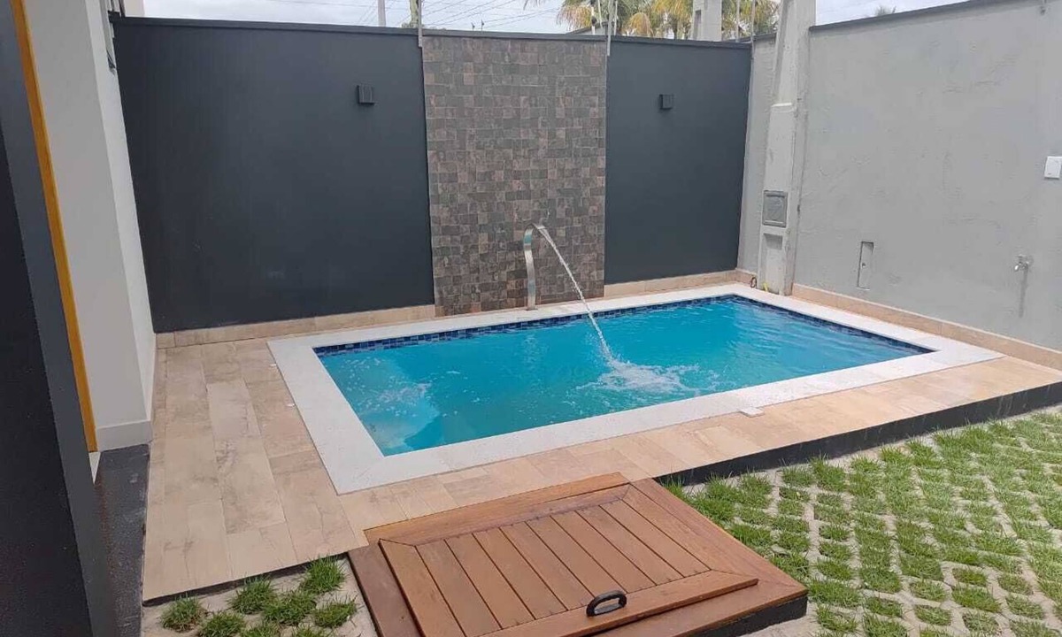 Bertioga House | Refuge 1 Indaiá Beach Bertioga 150 meters from the sea