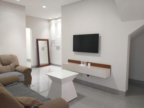 Maringa House | RESIDENCIA CIDADE VERDE 11