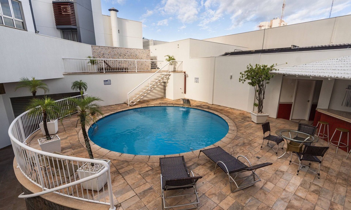 Umuarama Hotel | Room for Couple | Outdoor Pool Access | Free Parking | Família Gomes - 0.7 miles
