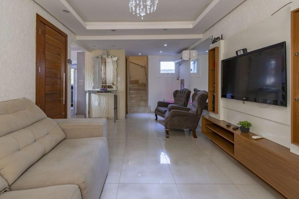 Floresta House | Rosa Casa Geminada Villa Mariana