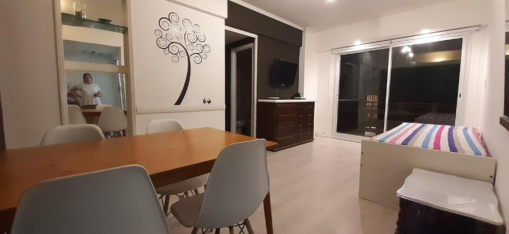 La Perla Apartment | Royalh I