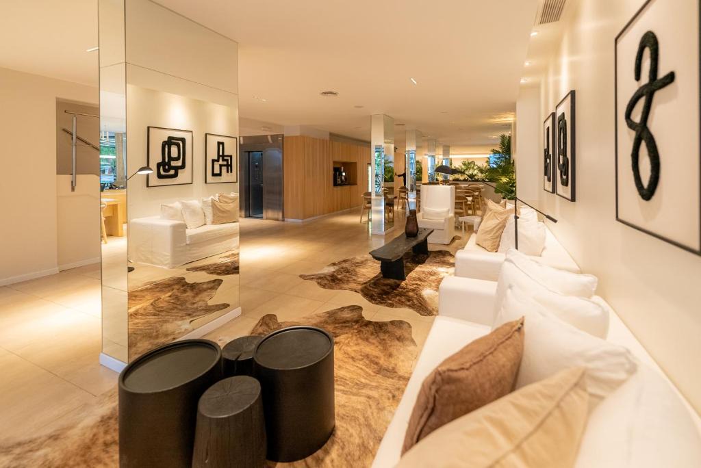 La Perla Hotel | Sennac Hotel