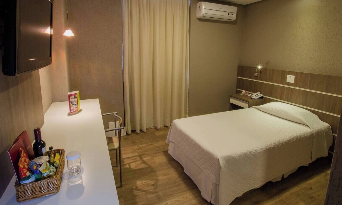 Civic Center Hotel | Sleek Single Room in Curitiba Ideal for Executives Seeking Work + Relax Balance