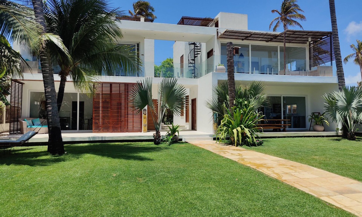 Guajiru Apartment | Spacious apartment – with a lot of privacy - in a small-scale exclusive condo.