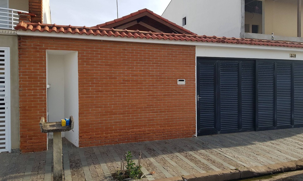 Balneario Tres Marias House | Spacious house in a top neighborhood, 8 minutes (600m) from the beach.