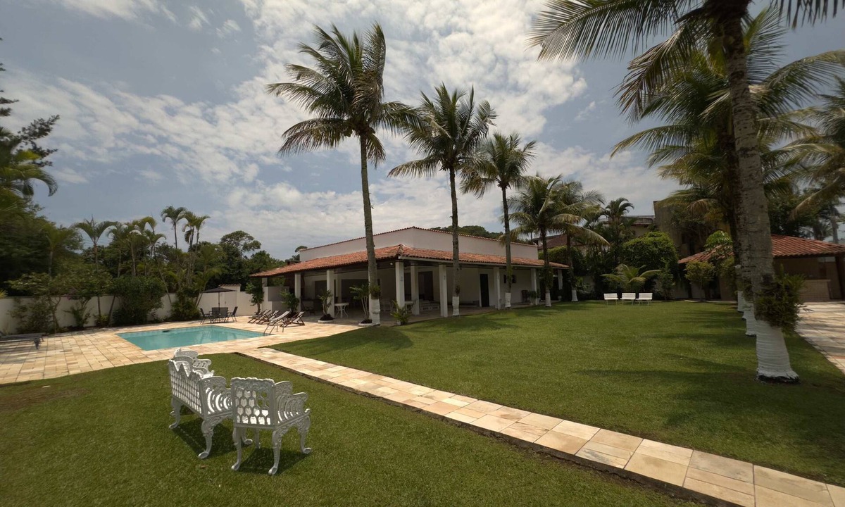 Jardim Acapulco House | @Staycy | Casa próximo a Praia de Pernambuco!