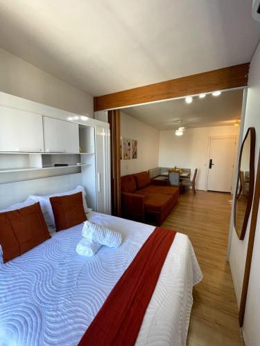 Santo Cristo Apartment | Studio Carioca - bom gosto, conforto, vista incrível e ótima localização