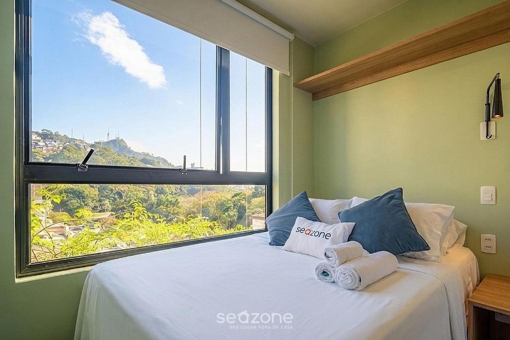 Carvoeira Apartment | Studio in Condo. w/City View & Garage PCA0403