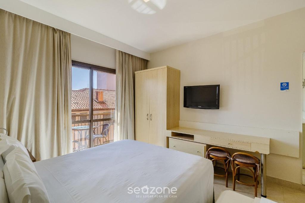 Jurere Apartment | Studio in Jurerê seaside resort JBV173