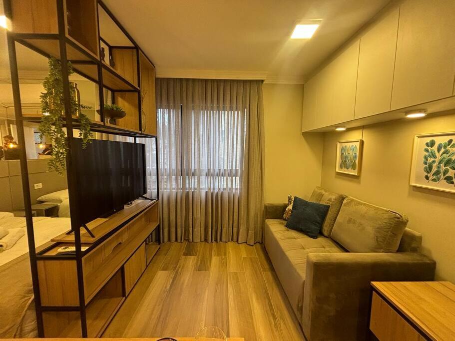 Bigorrilho Apartment | Studio Moderno Ap 66 Soho Life