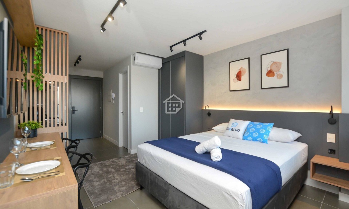 Tres Figueiras Apartment | Studio Moderno e Elegante na Carlos Gomes