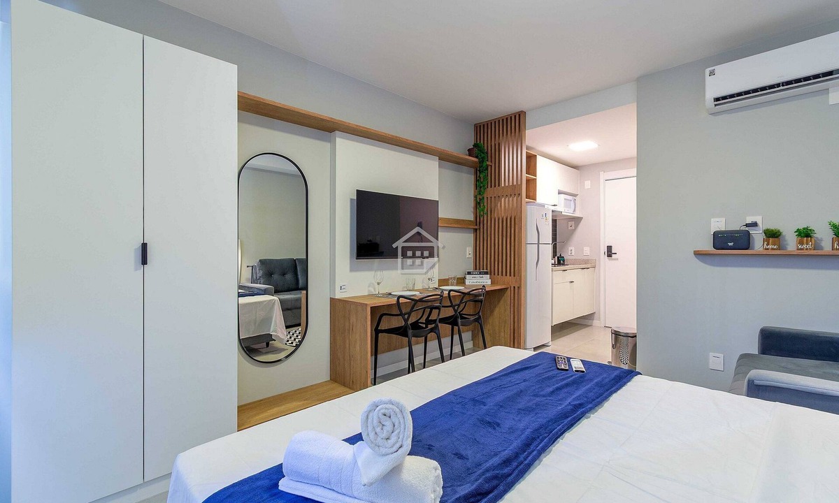 Rio Branco Apartment | Studio Moderno: Rooftop e Lazer no Moinhos