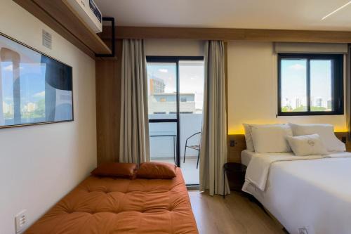 Indianopolis Apartment | Studio Moema Luxo - Prox Metrô & Aeroporto com Piscina,Academia e Coworking