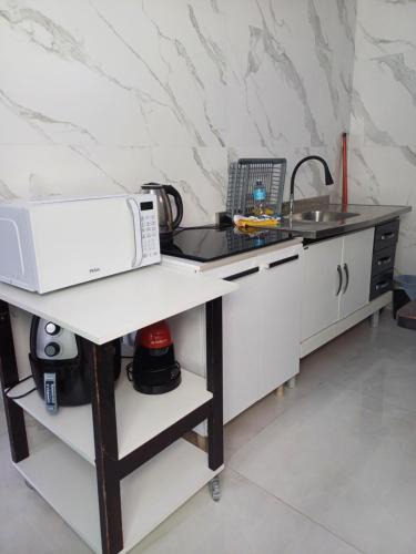 Praia de Leste Apartment | Studio Praia de Leste