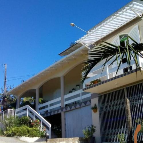 Sideropolis Apartment | Suíte na Montanha