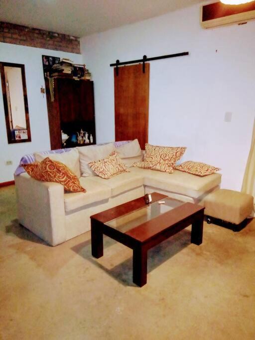 Roldan House | Tacuara House Roldan