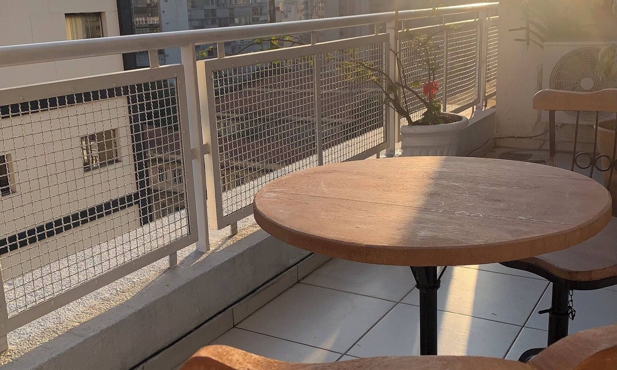 Republica Apartment | Terrace apartment/double glazing/20 m from metro republica