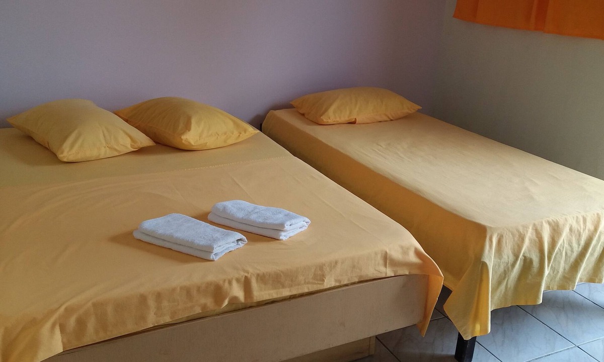 Caicara Apartment | Thalleys Hotel - stay and enjoy paradise. SUITE FOR 3 PEOPLE